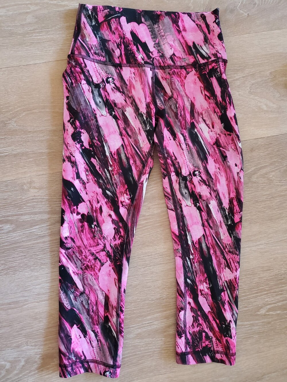 Lululemon Womens Wunder Train High-Rise Leggings Pink Abstract Print SIZE 6
